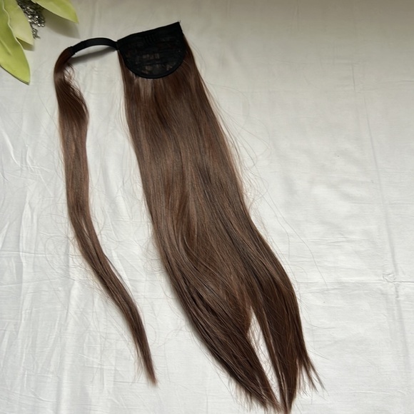 Long Straight 24 Inch Ponytail Hair Extension - Picture 9 of 10
